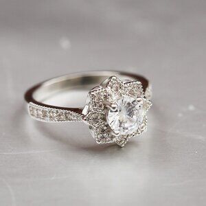 💝 Retro Gemstone Sun Flower Full Carved Vintage Rings for Women, EVGG1516